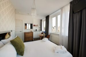 amsterdam-b&b-helmers-kamer-2