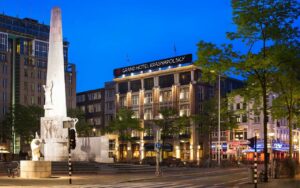 amsterdam-krasnapolsky-hotel-front